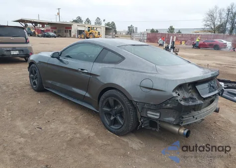 2018 Ford Mustang Ecoboost z USA, uszkodzony, nr VIN 1FA6P8TH6J5114066